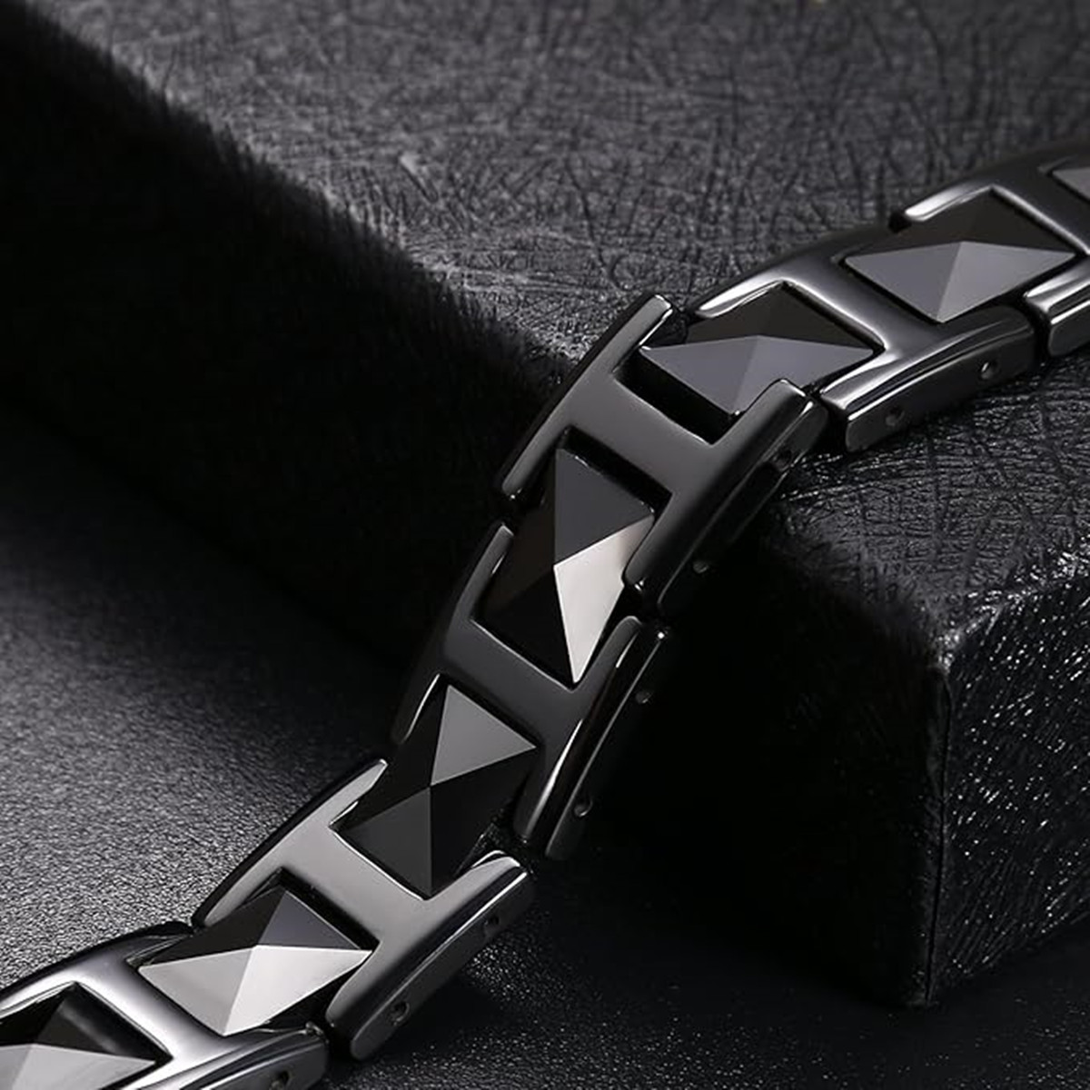 Pyramid Black Ceramic Couple E - Meditation Headband Eeg review and price